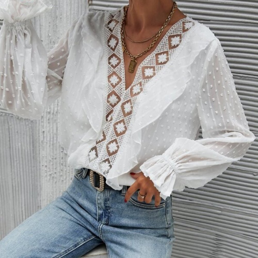 CLASSIC Flounce Sleeve Swiss Dot Blouse - off whit - Picture 6 of 6